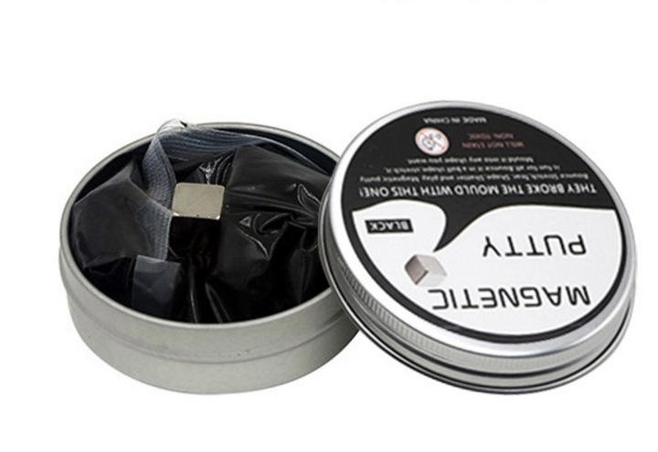 Magnetic Magnetic Clay black